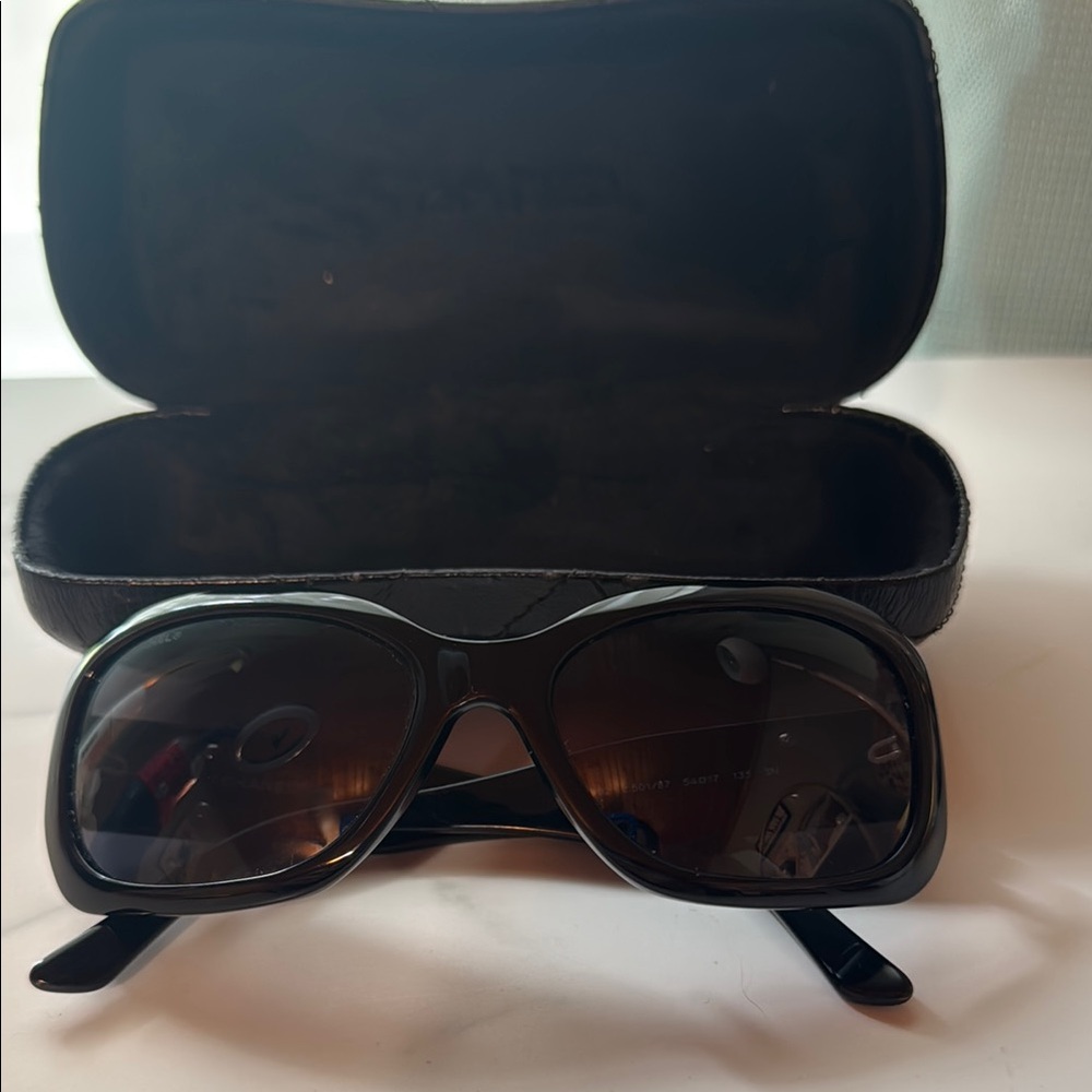 Chanel Black Women’s Sunglasses - Picture 7 of 13